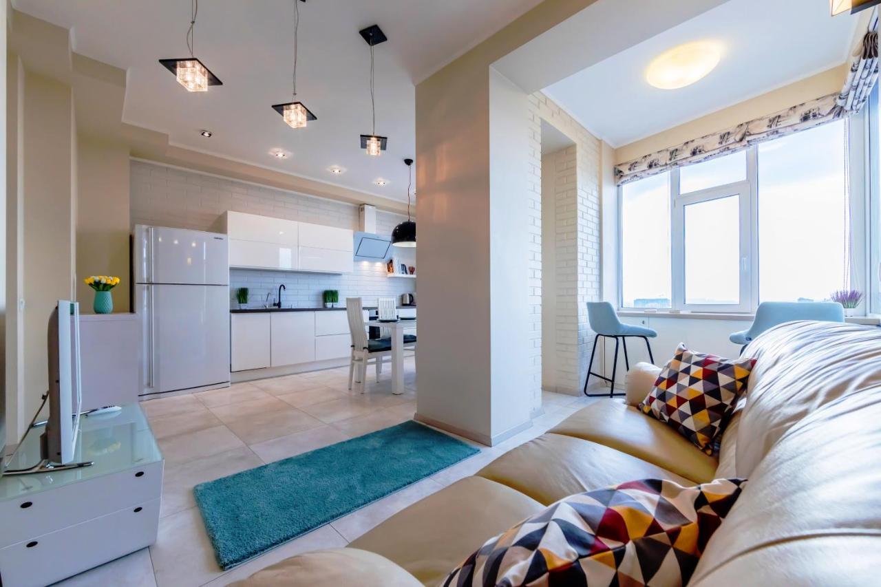 Apartment центр, 20 поверх! 2к із панорамою