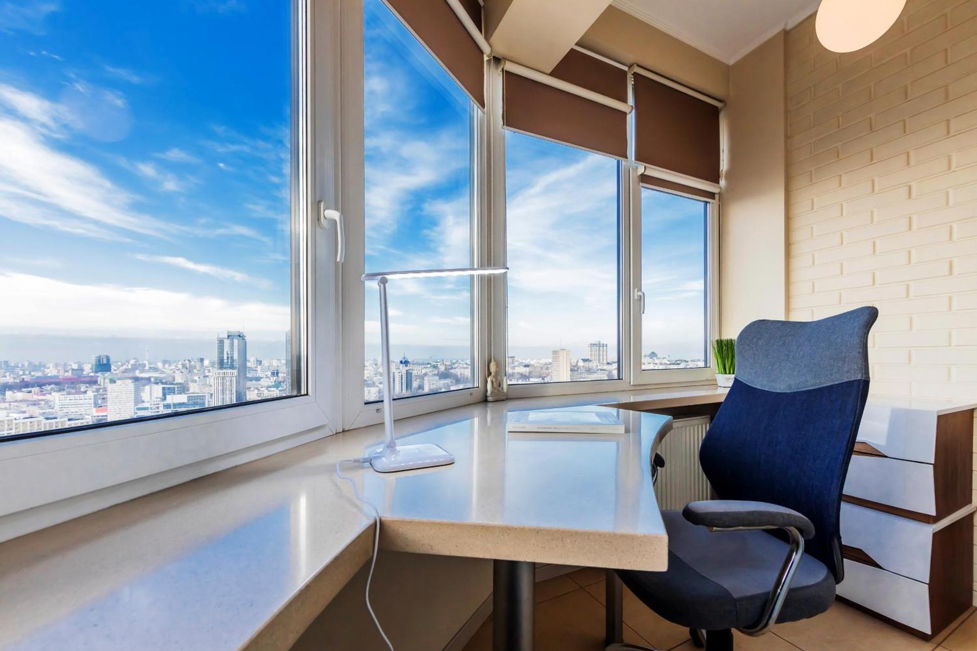 центр, 20 поверх! 2к із панорамою Apartment *